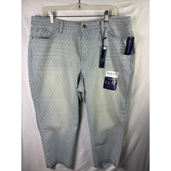 Bandolino Pants - Bandolino Lisbeth Curvy Capri Super Luxe Denim Lisbon Pattern NWT Size 18